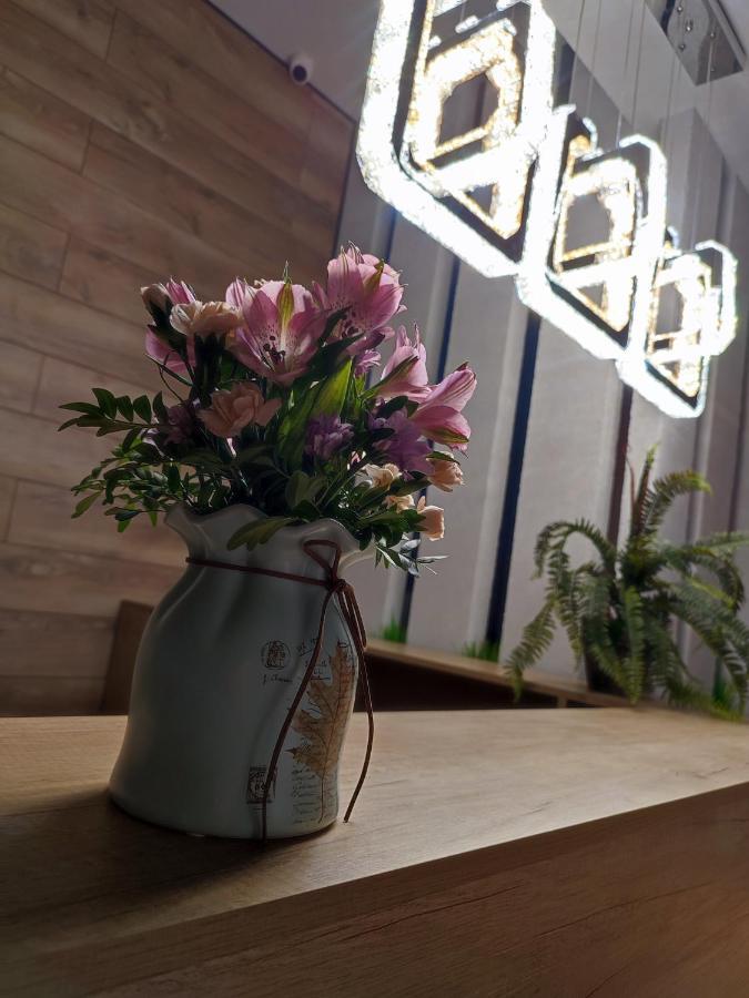 Zest Hotel & Spa Uralsk Exterior foto